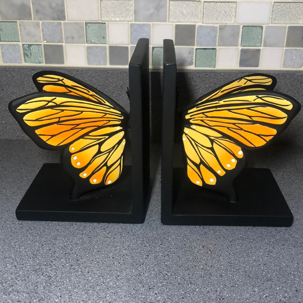Monarch Butterflies ￼Bookends￼ NWT 7” - Picture 4 of 8